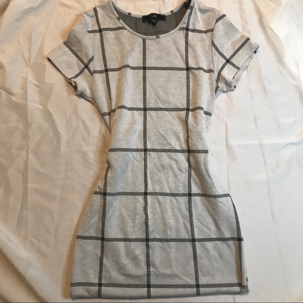 Gray dress